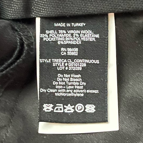 Theory Treeca Cropped Wool Pants - Picture 7 of 7